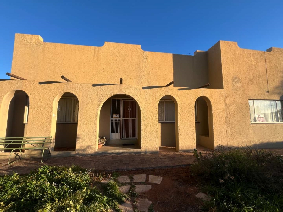 3 Bedroom Property for Sale in Keidebees Northern Cape